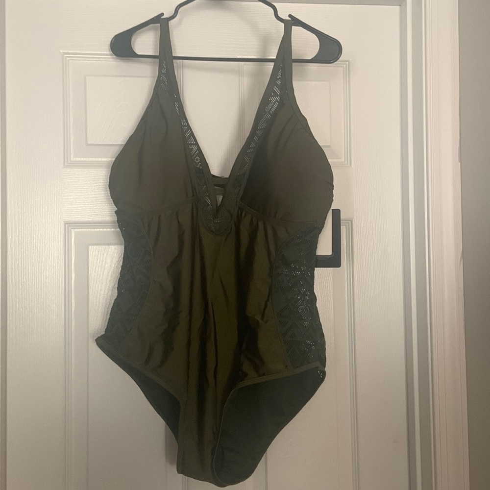 Brand New never worn bathing suit
